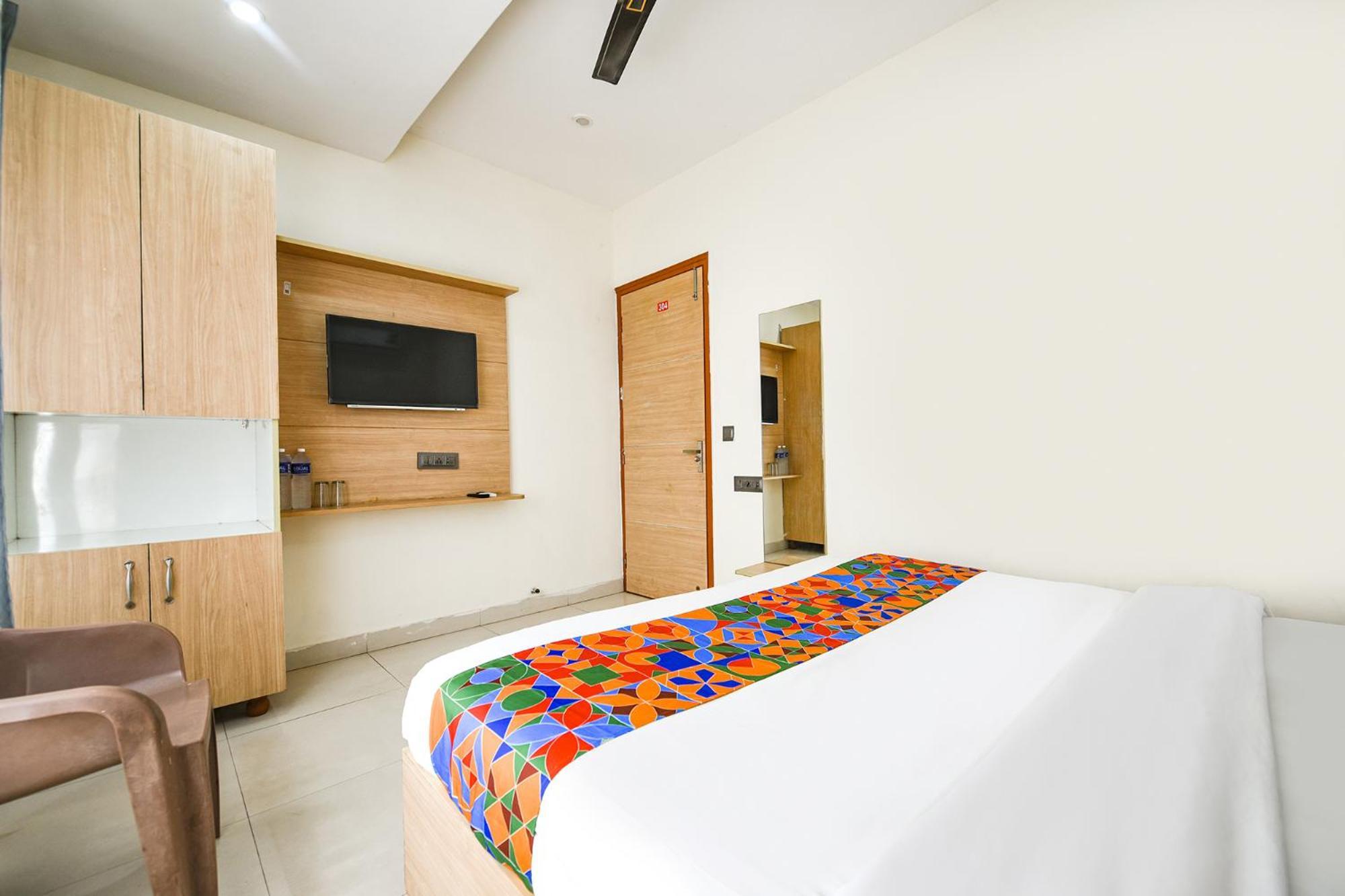 Fabescape Panchkula Motels Exterior foto