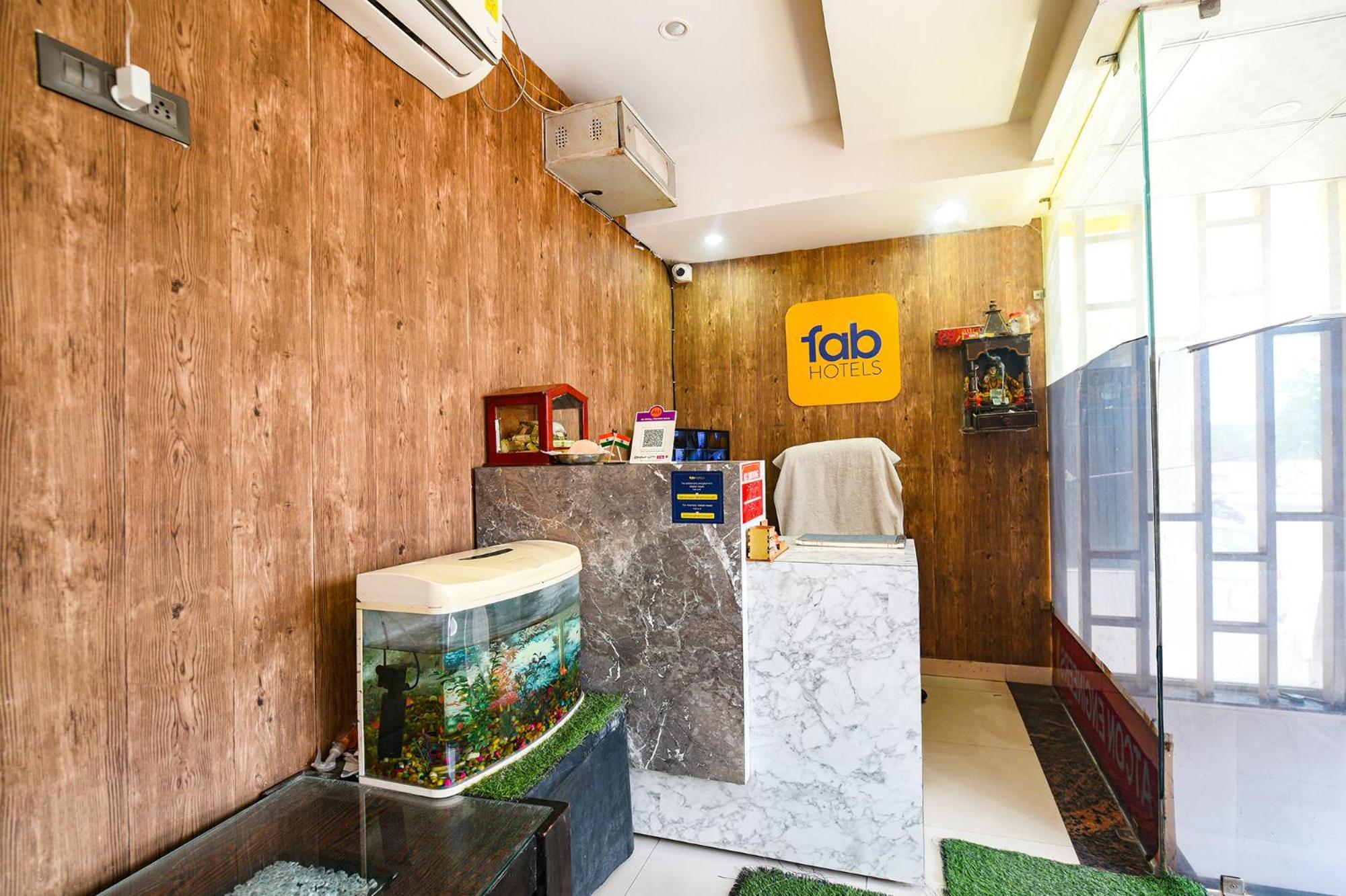 Fabescape Panchkula Motels Exterior foto